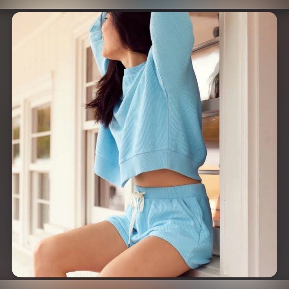 Aerie New Love Blue Corded Sweatshirt & Short Set - Large/XL